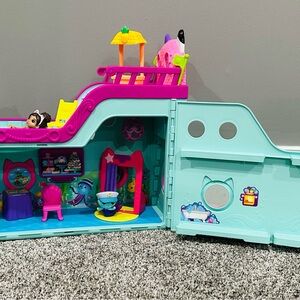 Gabby’s Dollhouse Boat Playset with Accessories